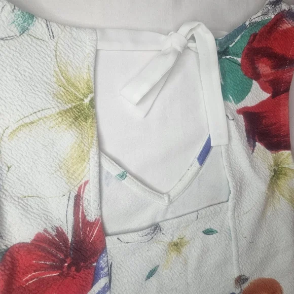 Anthropologie Flynn Peplum Tank White Floral Sz S EUC 16" PTP Retired - Picture 7 of 8